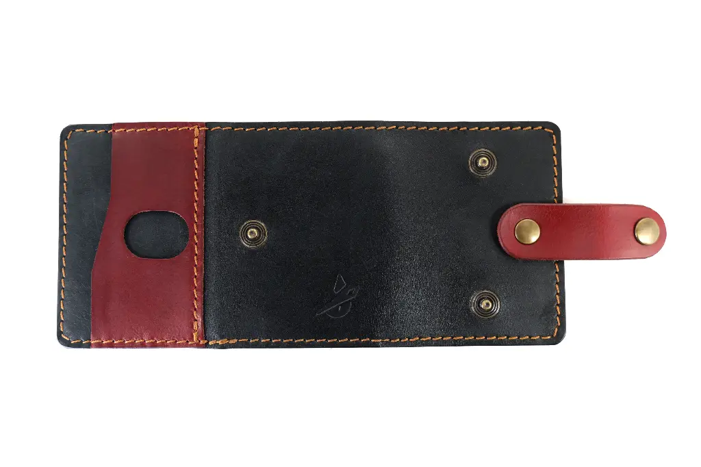 Porte-cartes modulable en cuir_7.webp